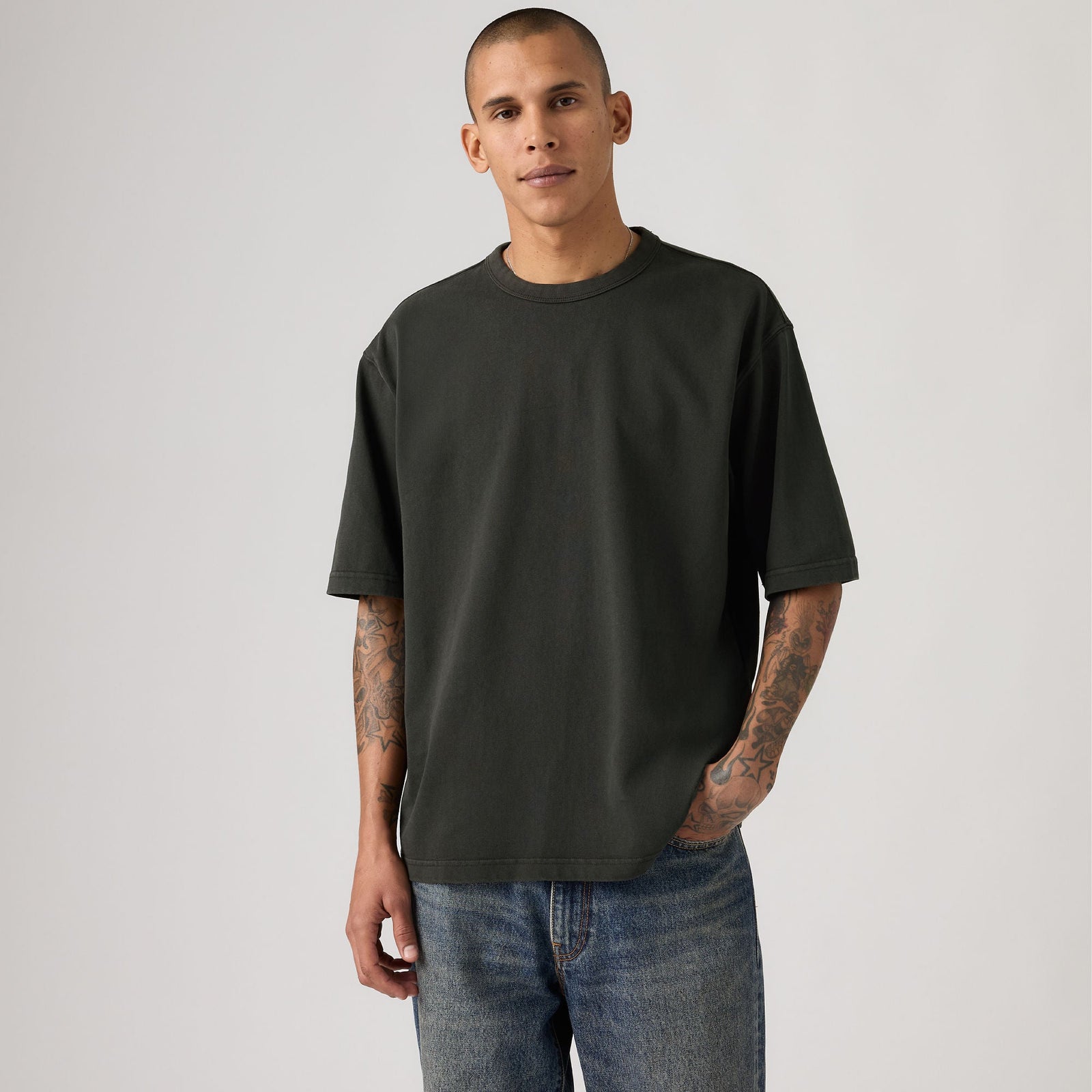 Main 3 - Levi's® Men's Heavyweight Loose Tee - 005GY0001