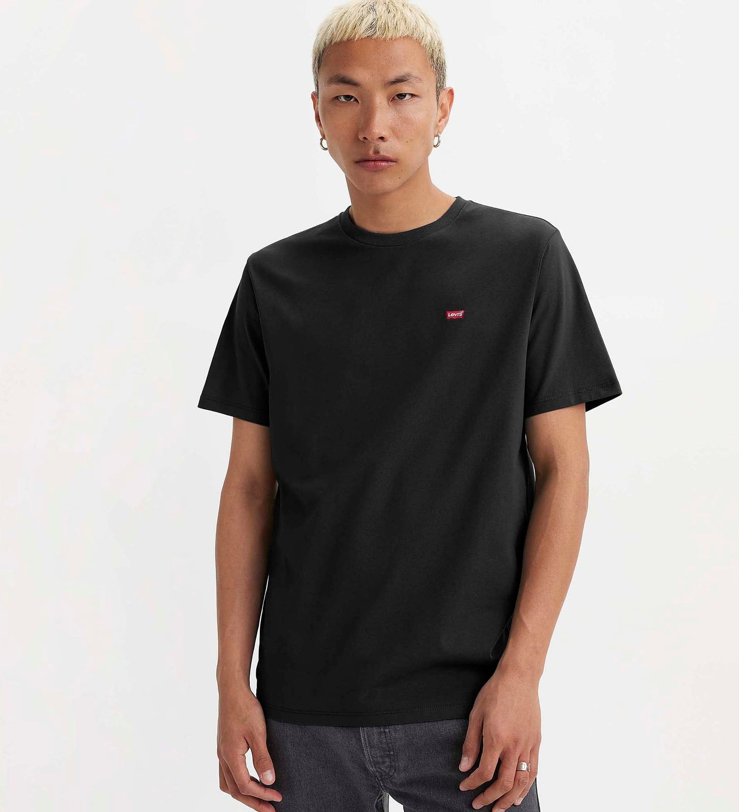 Main 3 - Levi's® Men's Original Housemark T-Shirt - 566050009