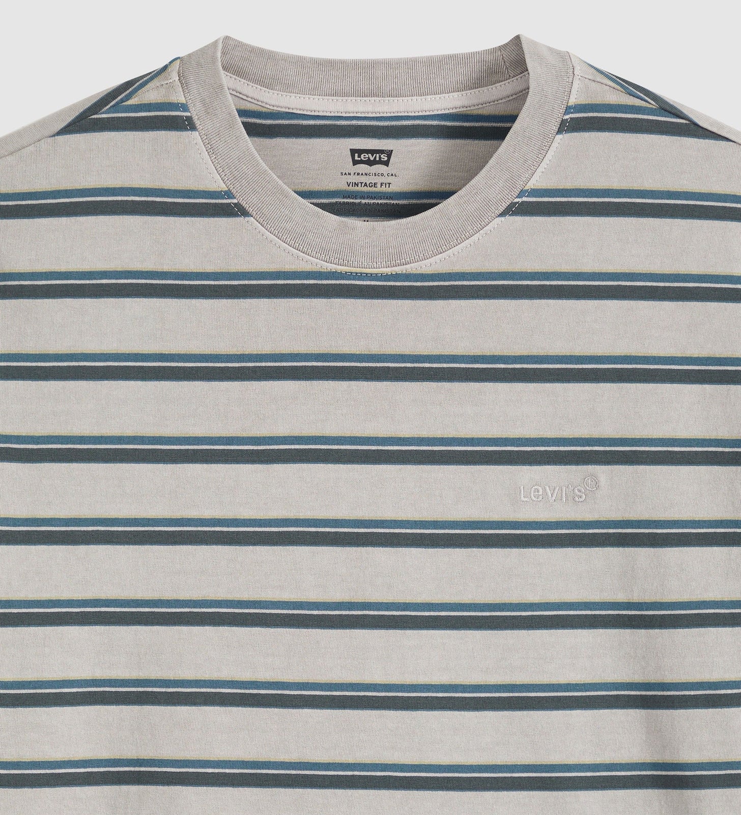 Main 6 - Levi's® Men's Red Tab™ Vintage T-Shirt - A06370199