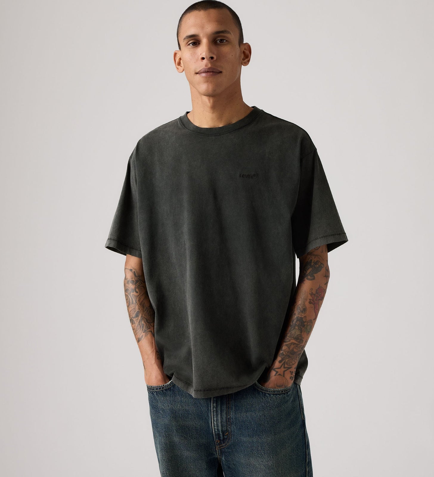 Main 1 - Levi's® Men's Red Tab™ Vintage T-Shirt - A06370221
