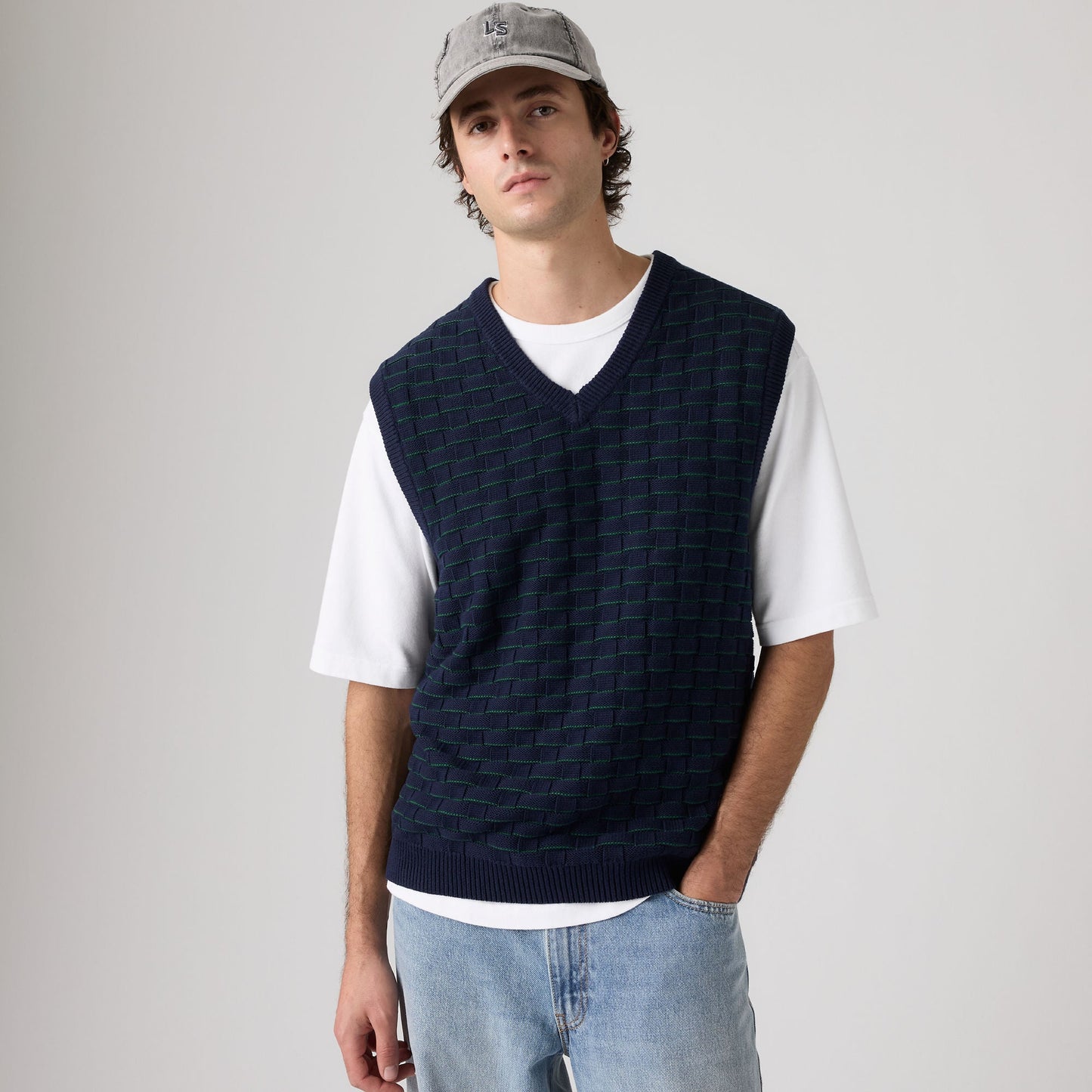 Levi's® Men's Skyline Sweater Vest