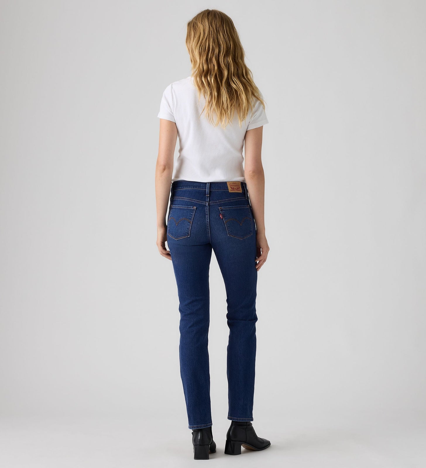 Main 2 - Levi's® Women's 312 Shaping Slim Jeans - 196270280