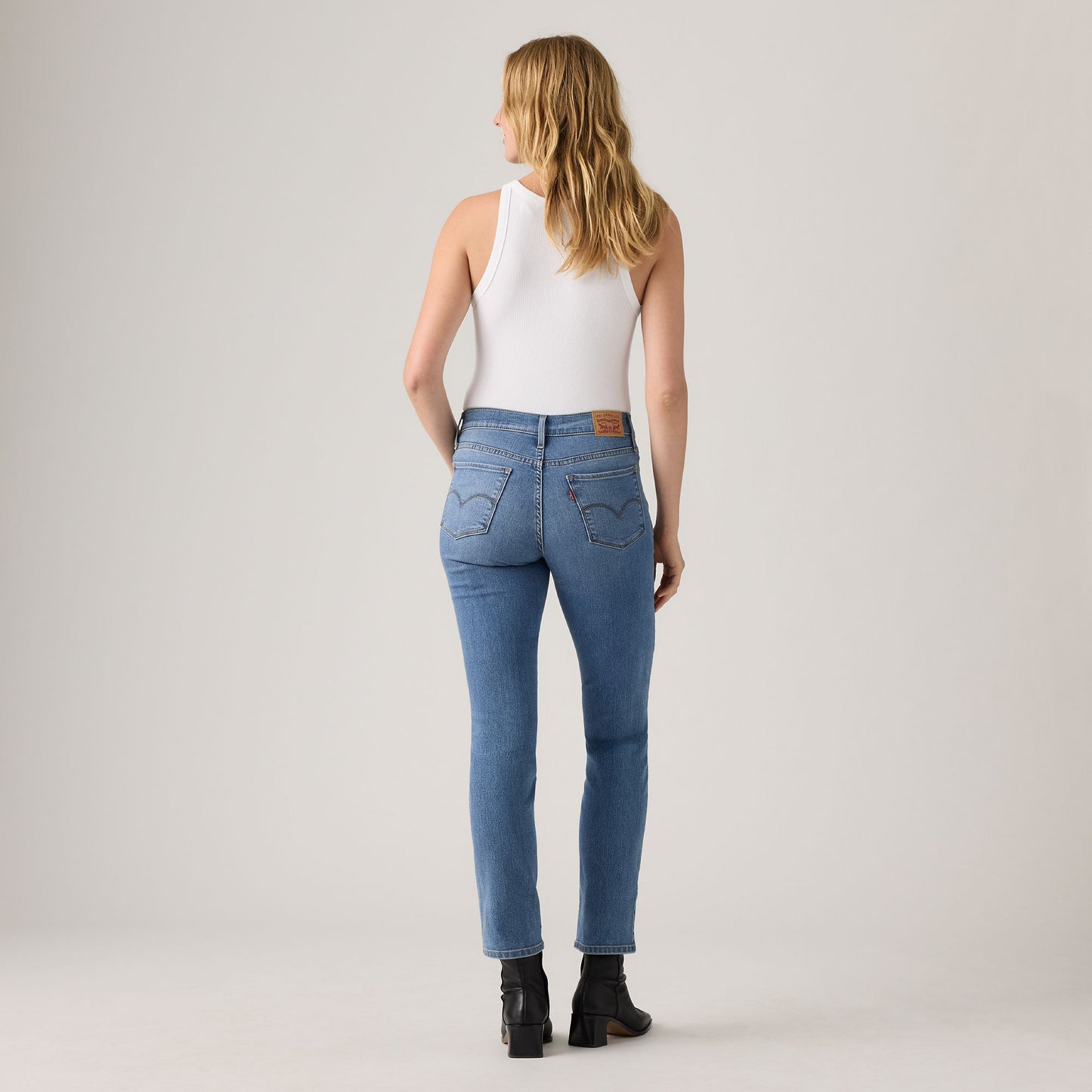 Levi’s® Women's 312 Shaping Slim Jeans