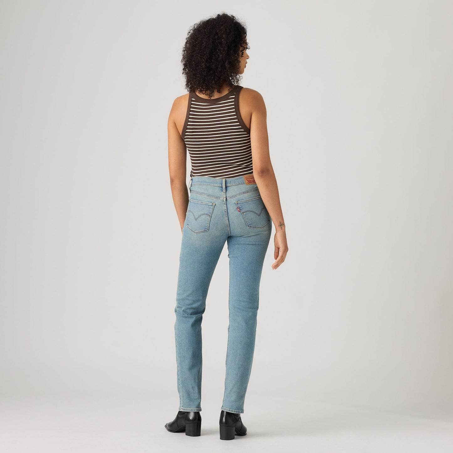 Levi's® Women's 314 Shaping Straight Jeans