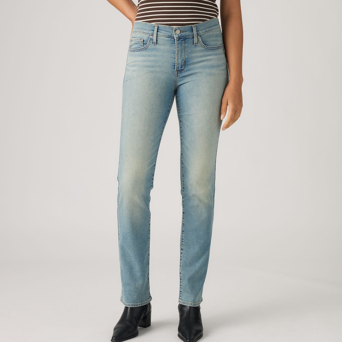 Levi's® Women's 314 Shaping Straight Jeans