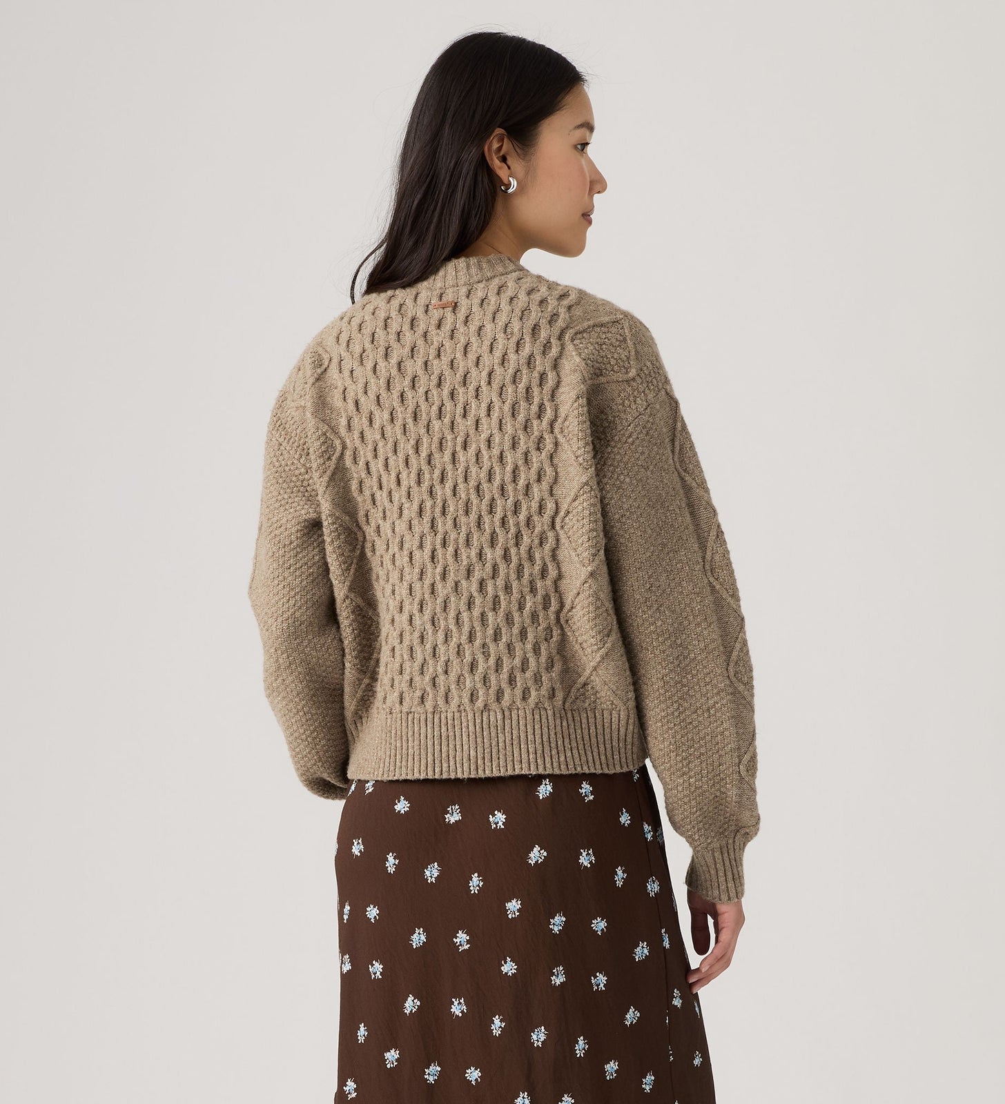 Main 2 - Levi's® Women's Charlotte Crewneck Cardigan - 007VG0004