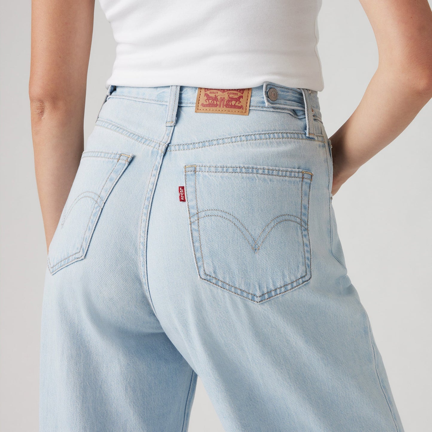 Levi's® Women's Cinch Baggy Jeans