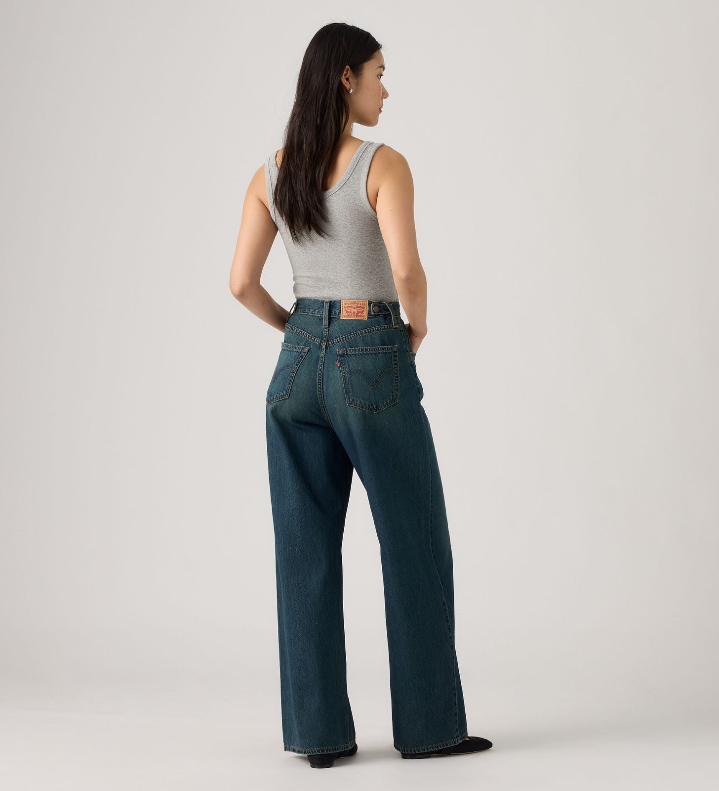 Main 2 - Levi's® Women's Cinch Baggy Jeans - 001UP0044