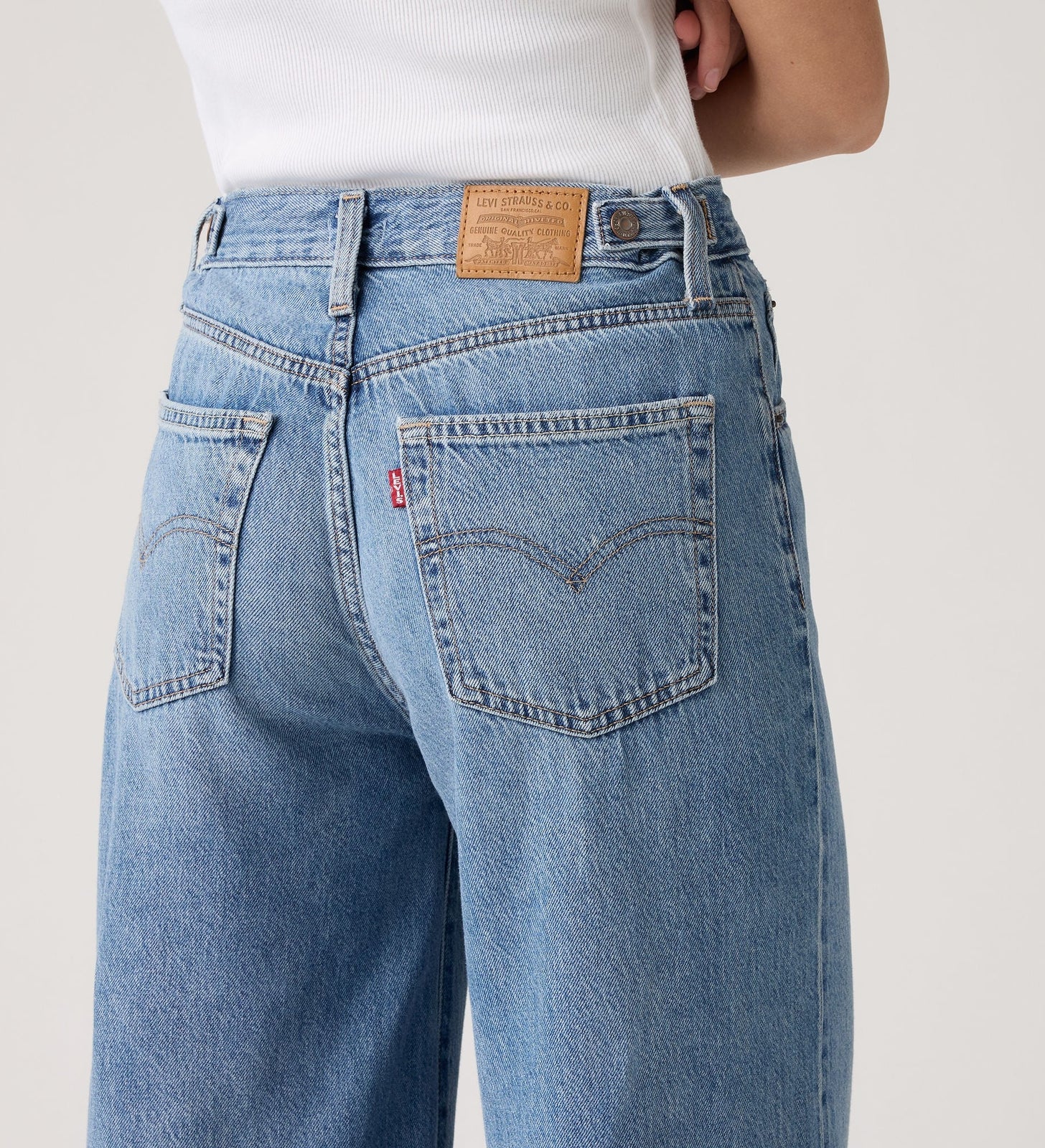 Main 7 - Levi's® Women's Cinch Wide-Leg Jeans - 0073B0002