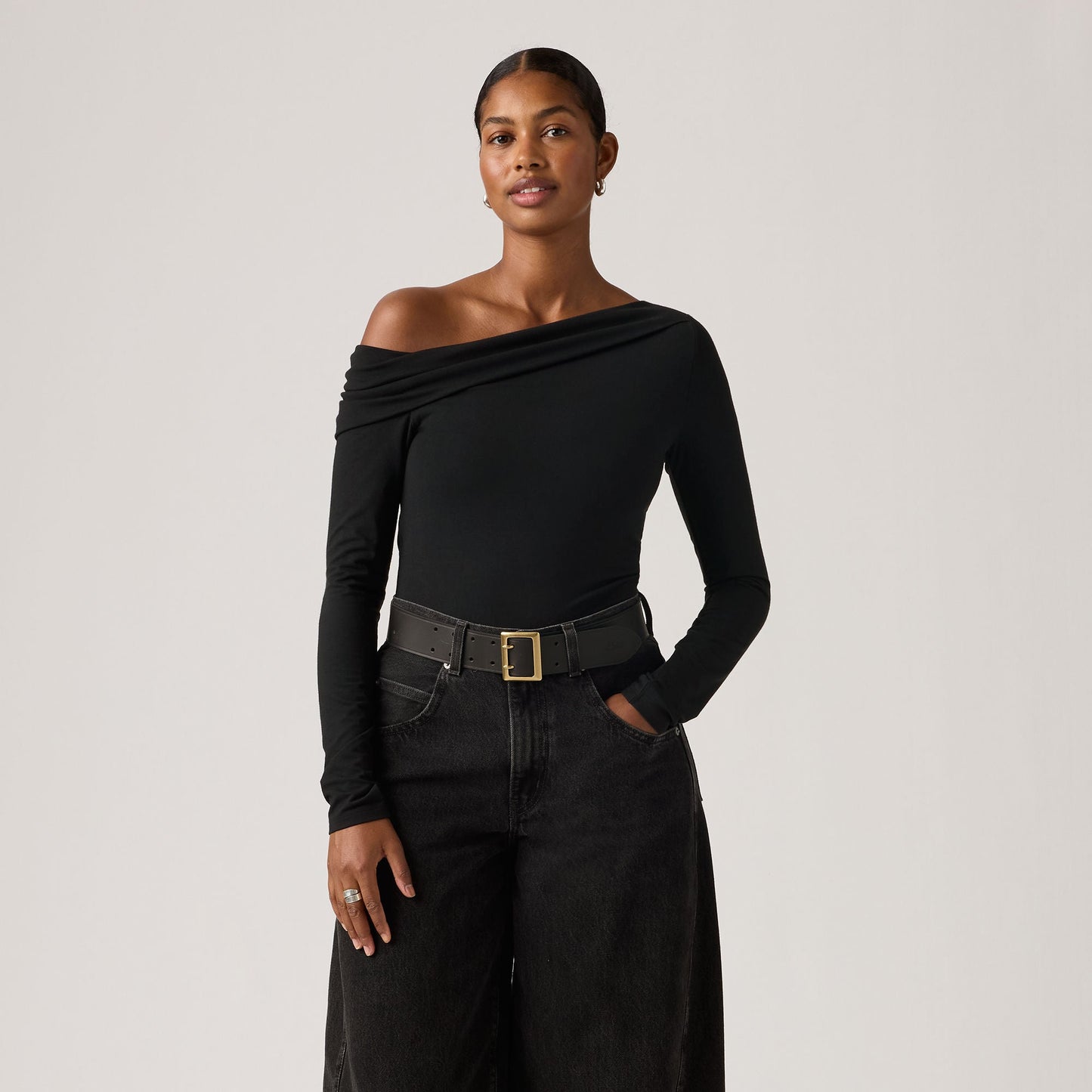 Levi's® Women's Clara Off Shoulder Long-Sleeve Top