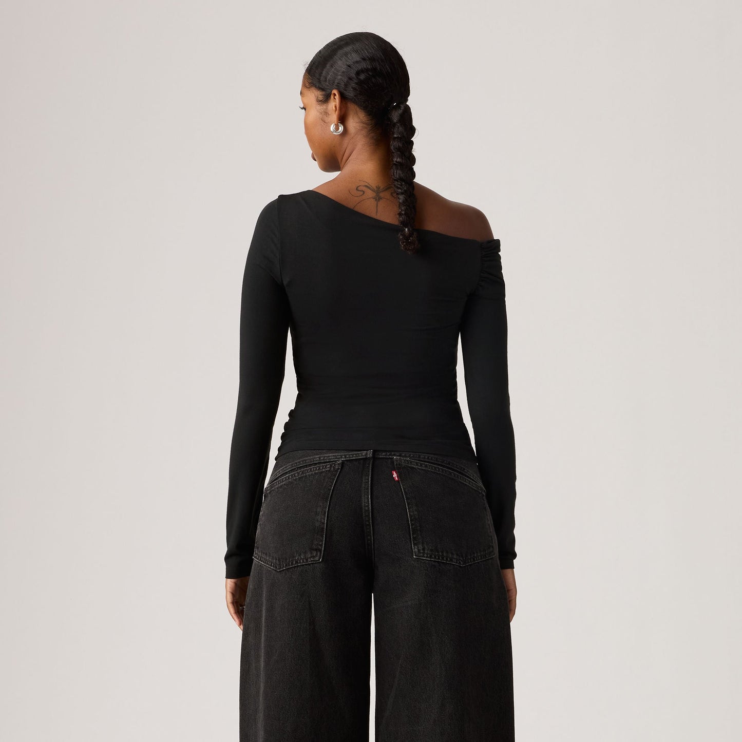 Levi's® Women's Clara Off Shoulder Long-Sleeve Top