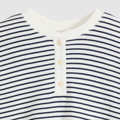 Thumbnail 6 - Levi's® Women's Dry Goods Relaxed Long-Sleeve Henley - 0087F0009