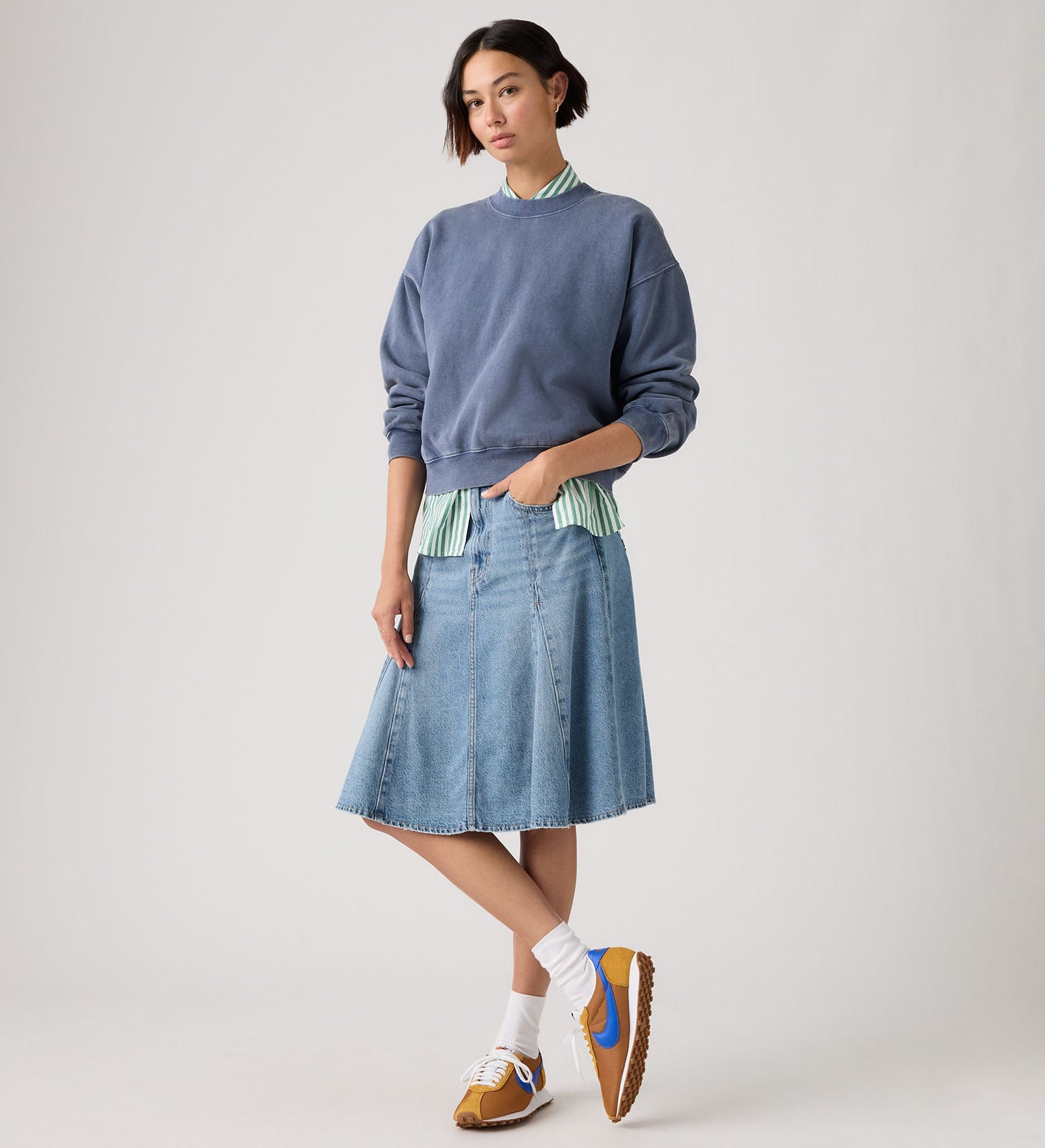 Main 1 - Levi's® Women's Godet Knee-Length Skirt - 005N80002