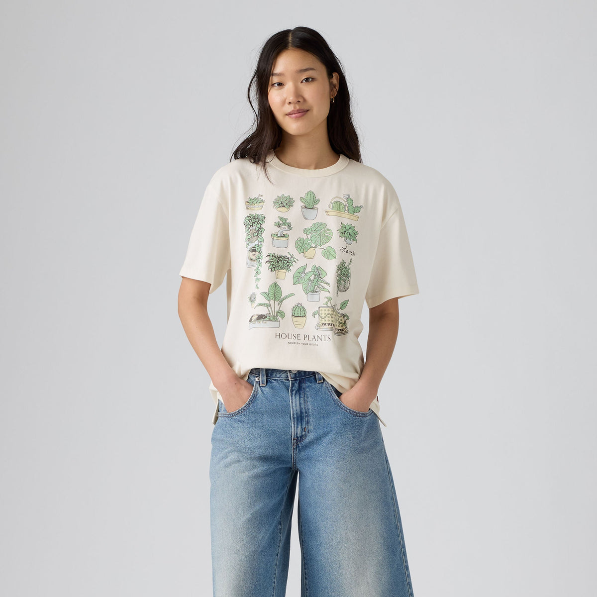 Levi's® Women's Graphic Tabor T-Shirt