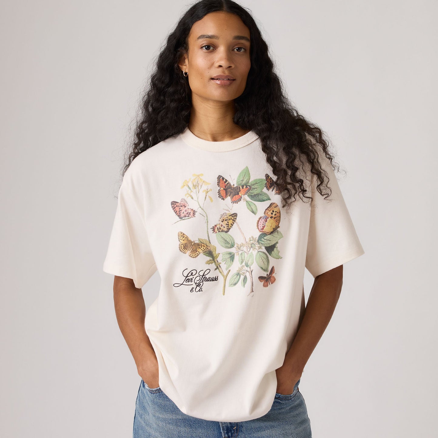 Levi's® Women's Graphic Tabor T-Shirt