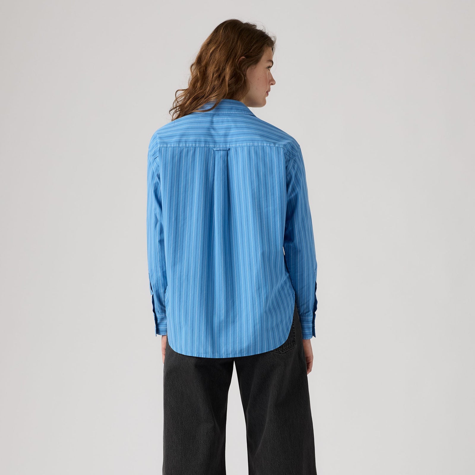Main 2 - Levi's® Women's Harlie Boyfriend Shirt - 001HM0029