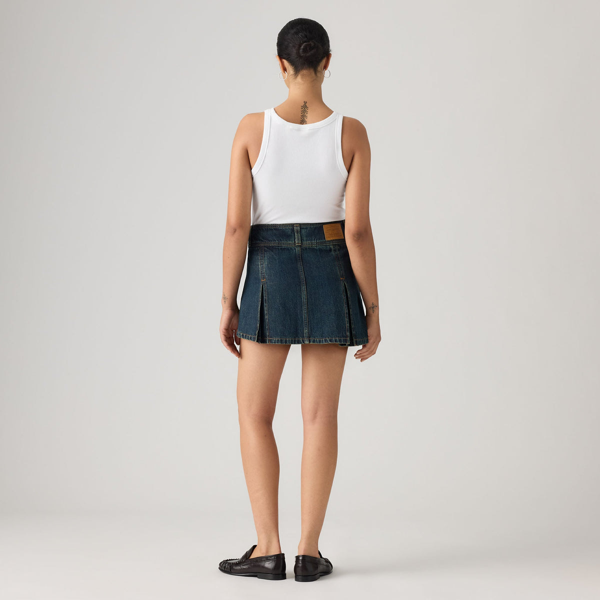 Levi's® Women's Inverted Pleat Mini Skirt