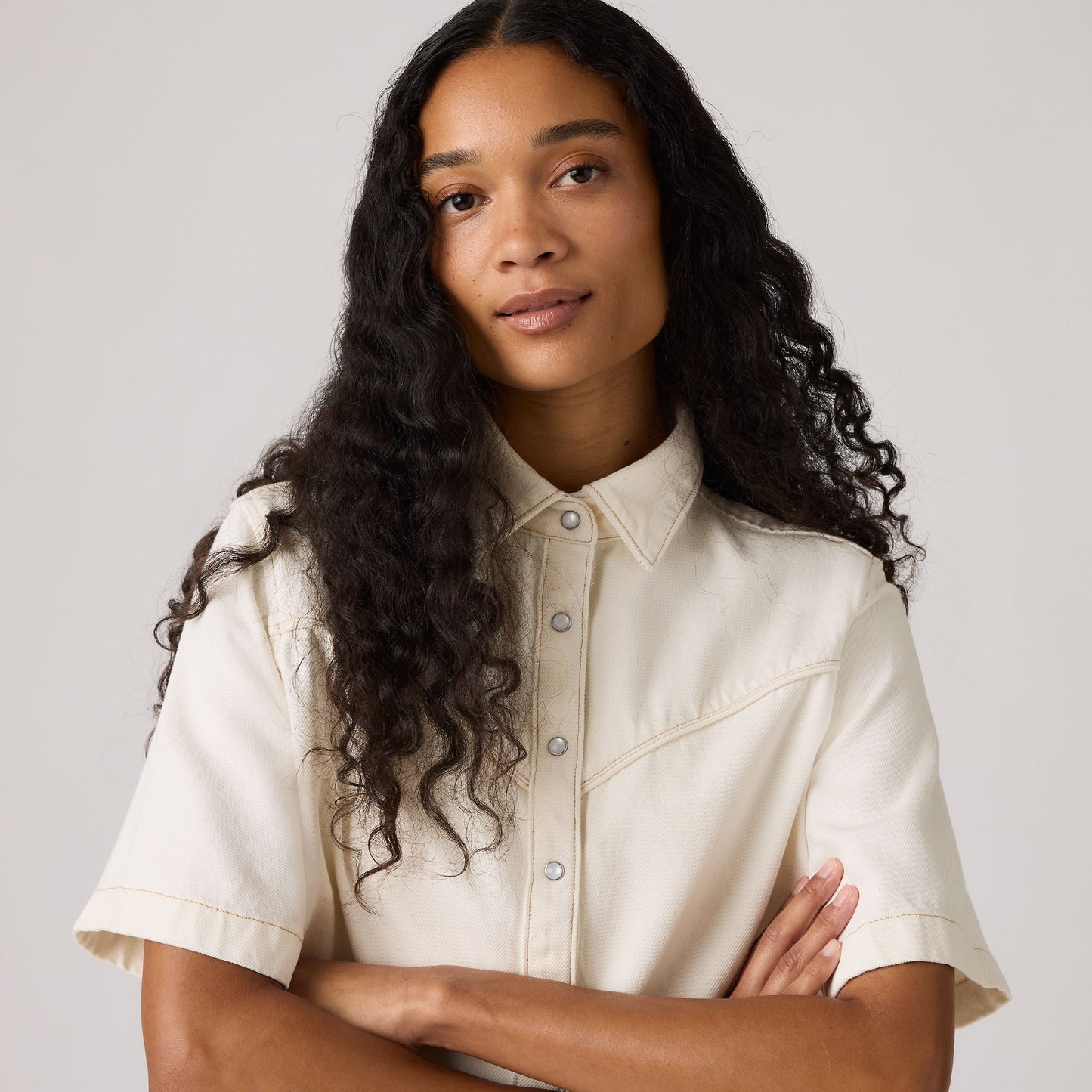 Levi's® Women's Logan Short-Sleeve Denim Shirt