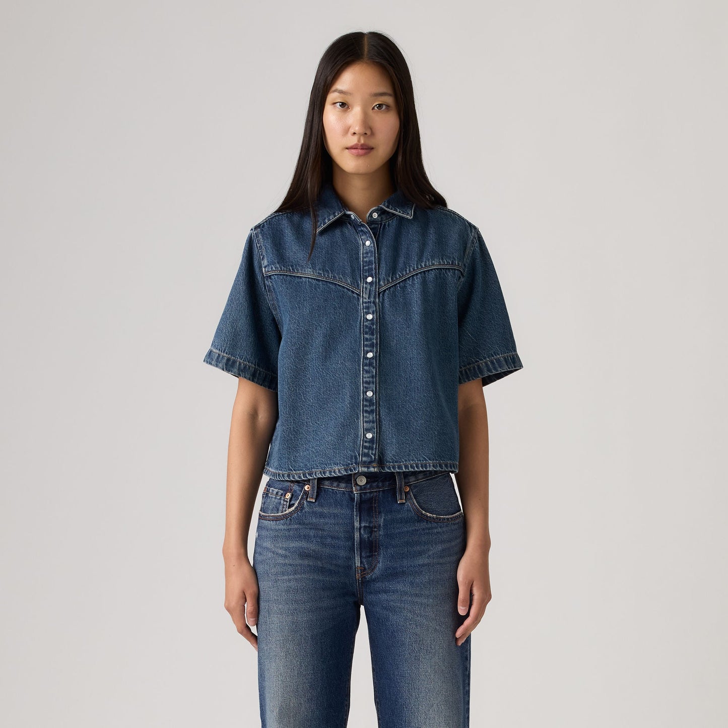 Levi's® Women's Logan Short-Sleeve Denim Shirt