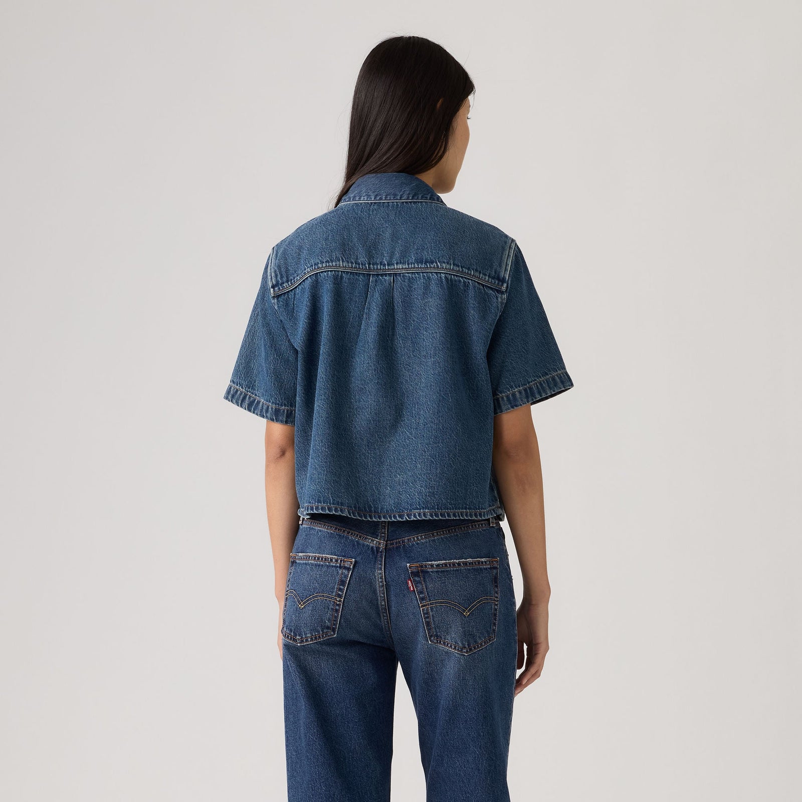 Main 2 - Levi's® Women's Logan Short-Sleeve Denim Shirt - 005CR0003