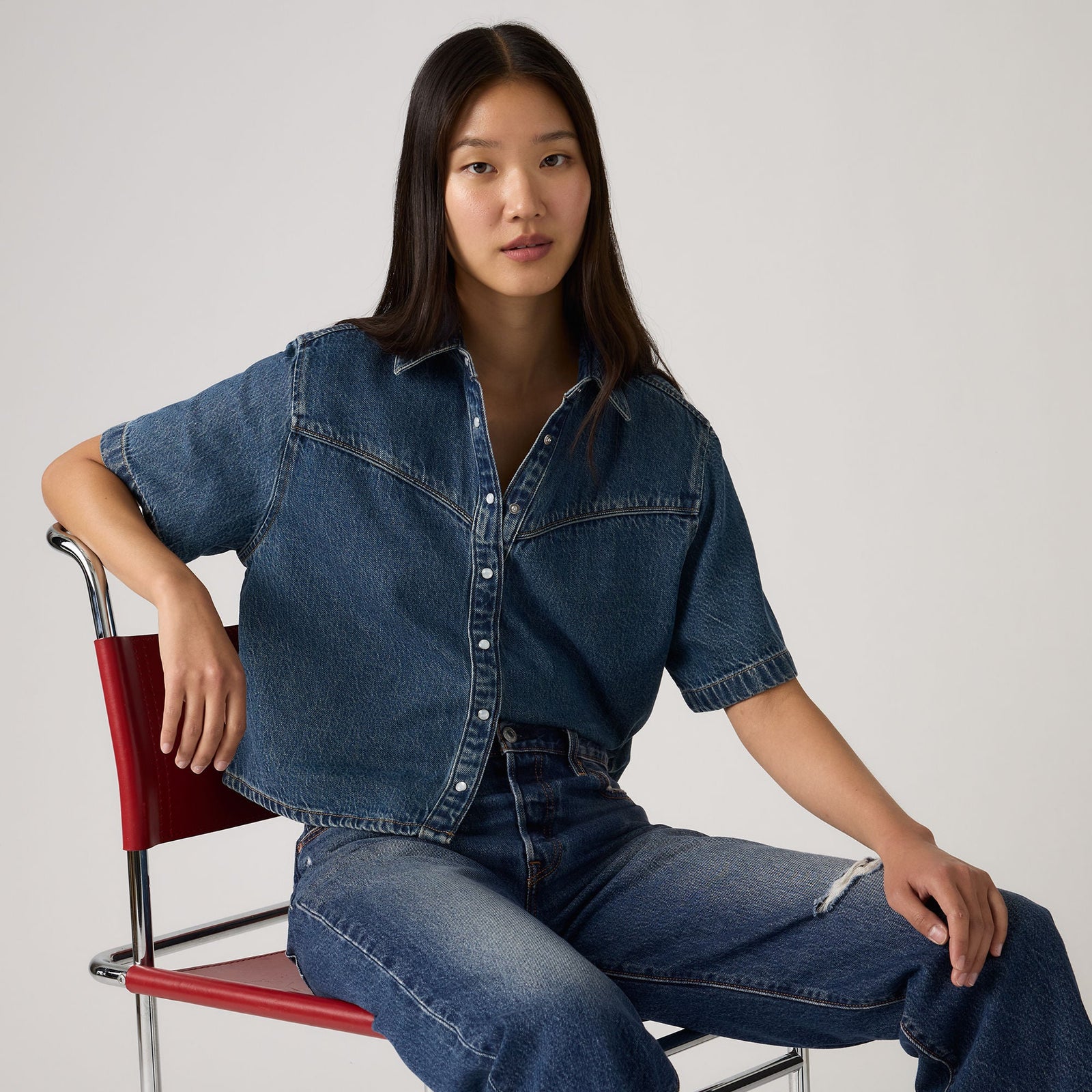 Main 3 - Levi's® Women's Logan Short-Sleeve Denim Shirt - 005CR0003