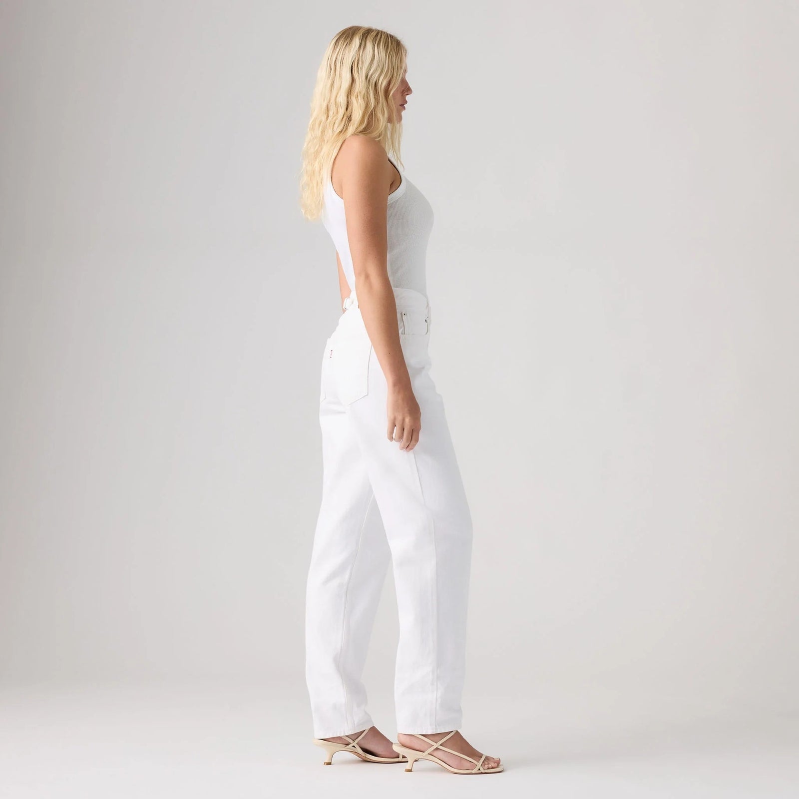 Main 6 - Levi's® Women's Loose Taper Jeans - 0083N0003