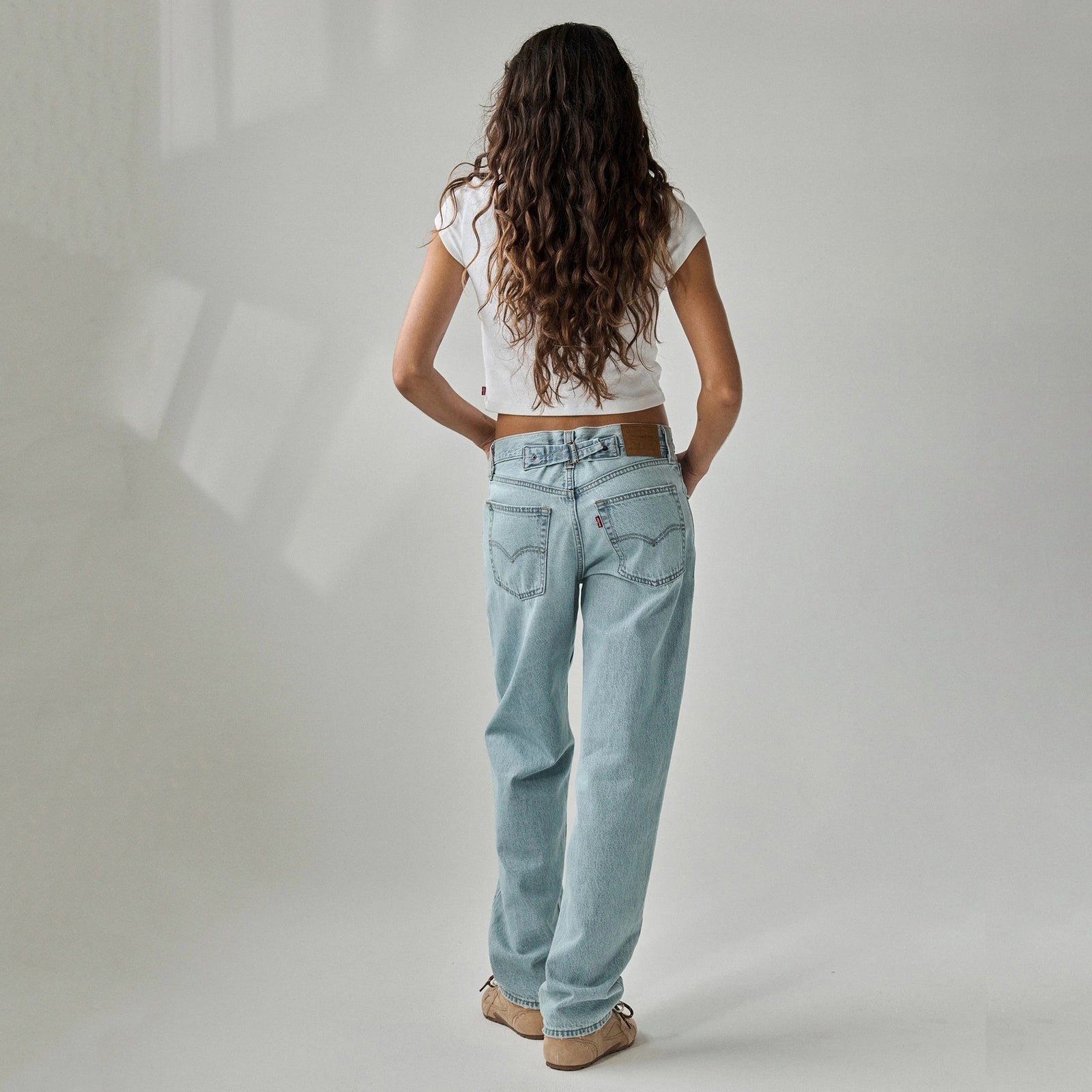 Main 3 - Levi's® Women's Loose Taper Jeans - 0083N0007