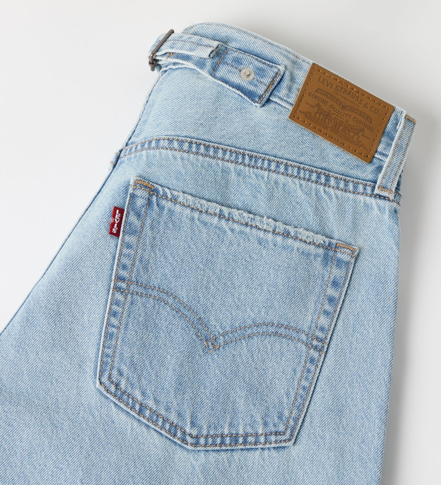Main 7 - Levi's® Women's Loose Taper Jeans - 0083N0007