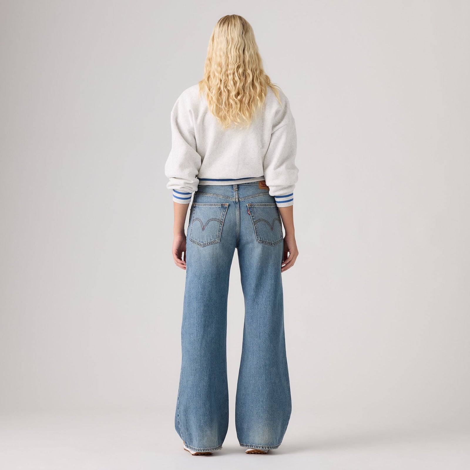 Main 2 - Levi's® Women's Middy Loose Boot Jeans - 006D10015