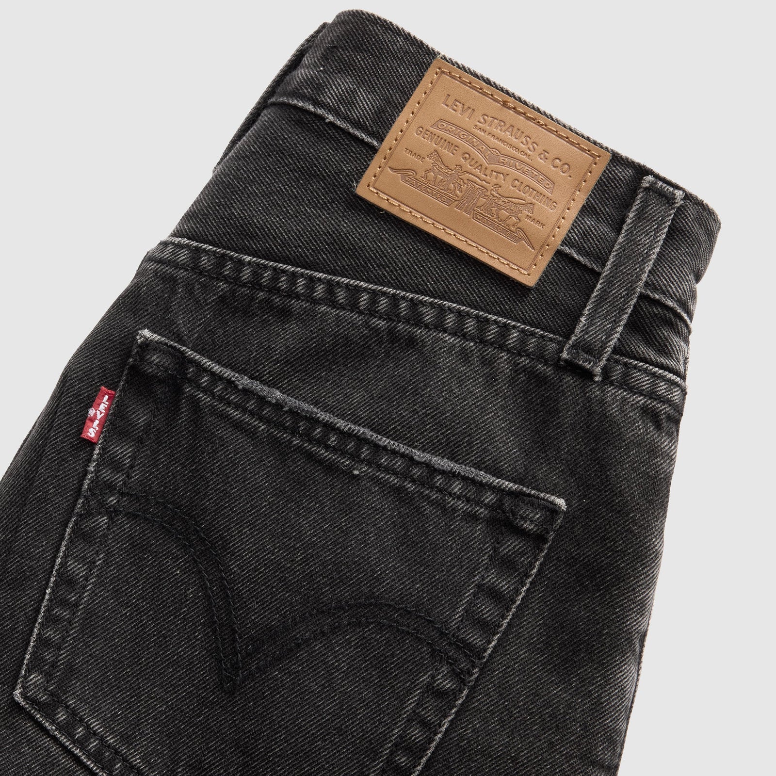 Main 3 - Levi's® Women's Ribcage Shorts - 005DS0005