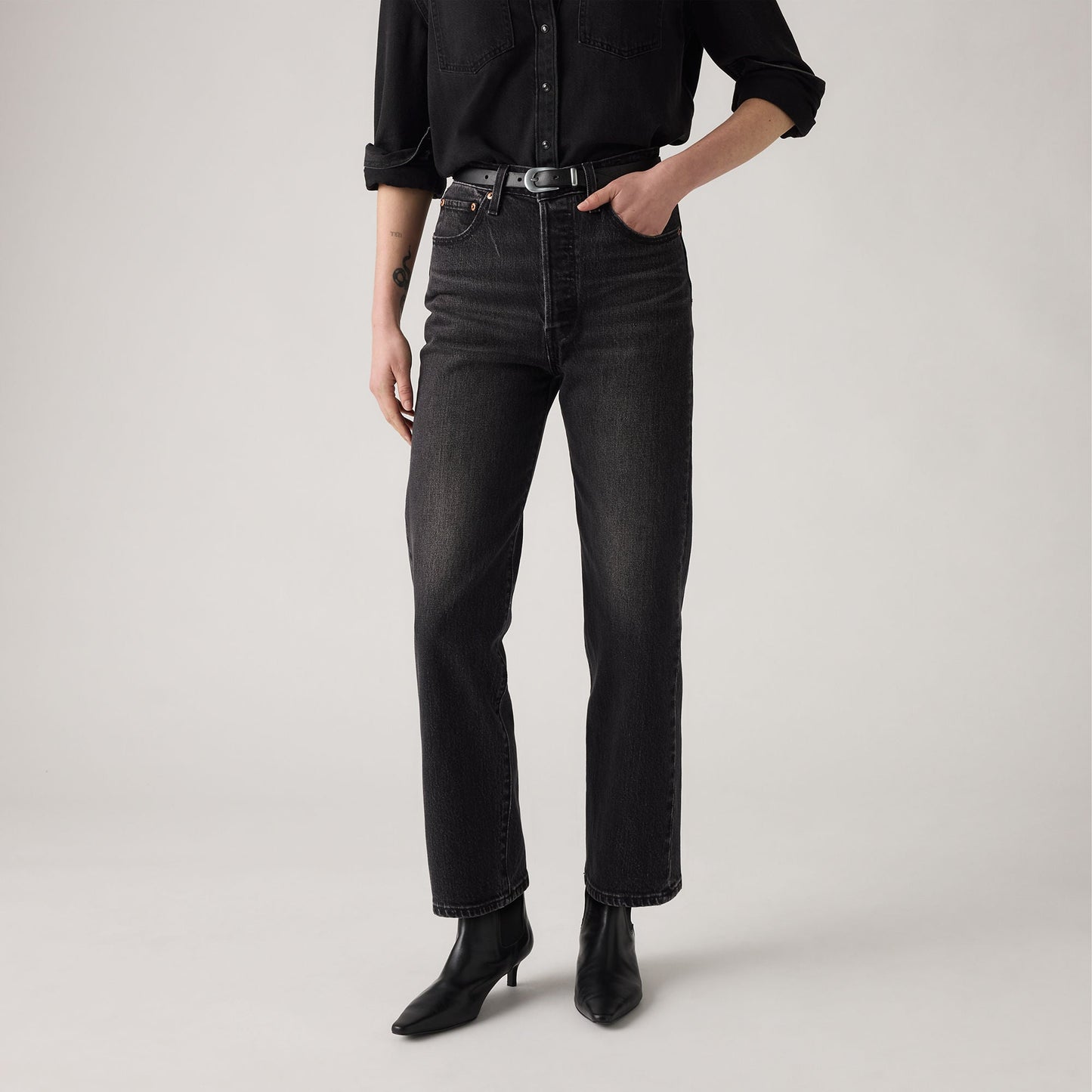 Levi's® Women's Ribcage Straight Ankle Jeans