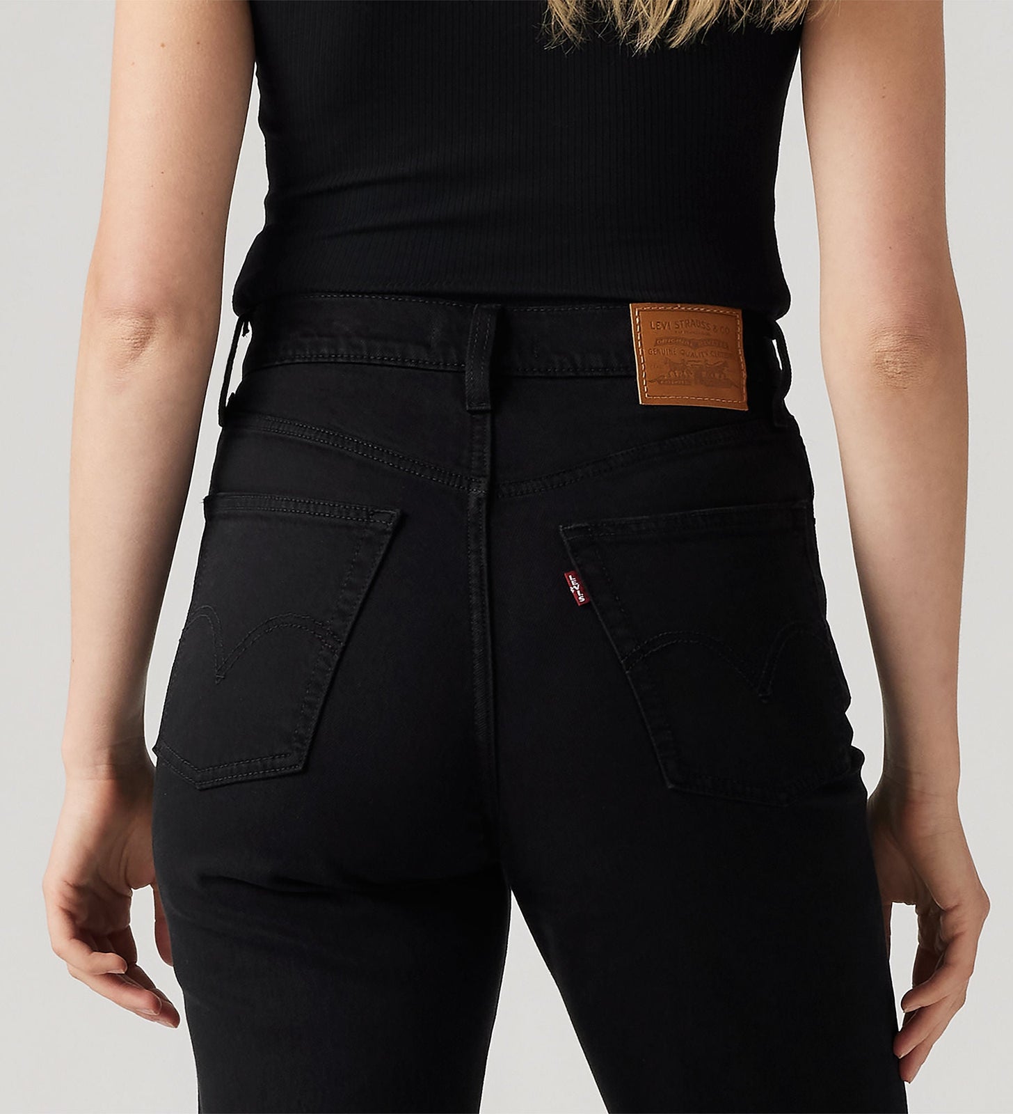 Main 7 - Levi's® Women's Ribcage Straight Ankle Jeans - 726930012