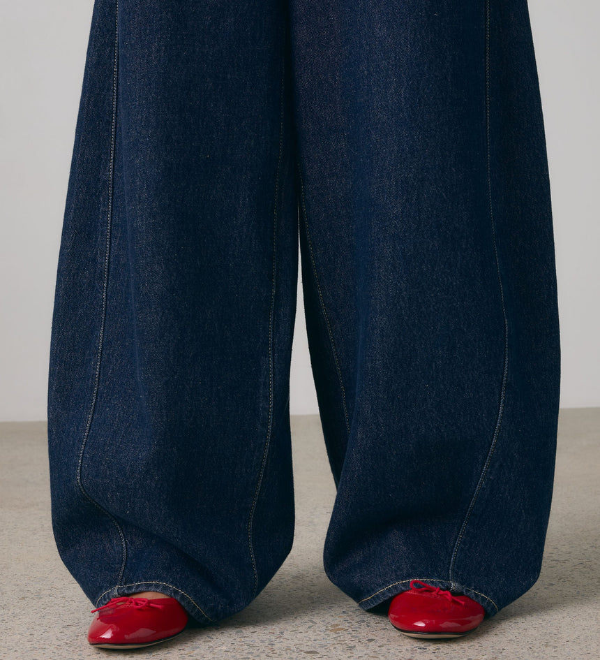 Main 6 - Levi's® Women's Super Baggy Barrel Jeans - 003nf0001