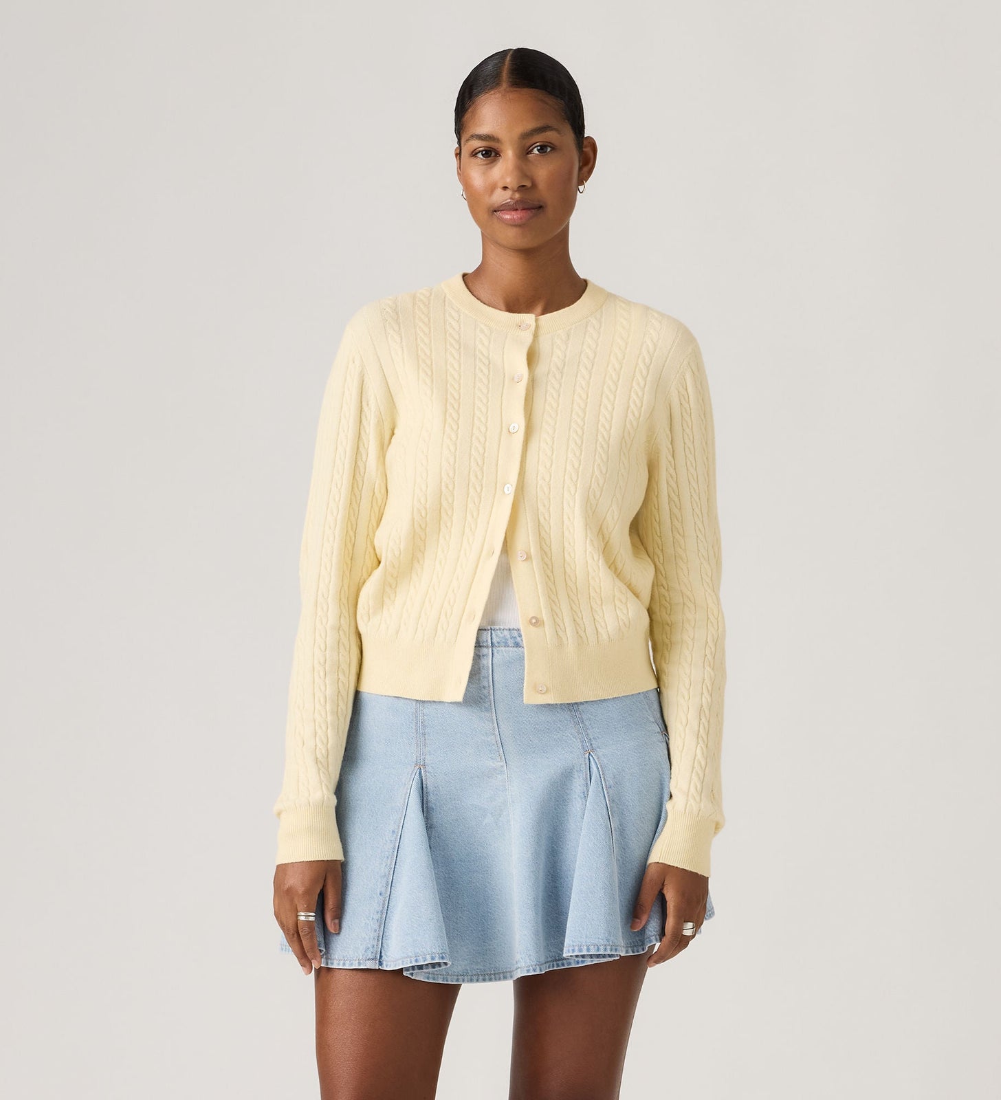 Main 1 - Levi's® Women's Supersoft Crewneck Cardigan - 0037P0016