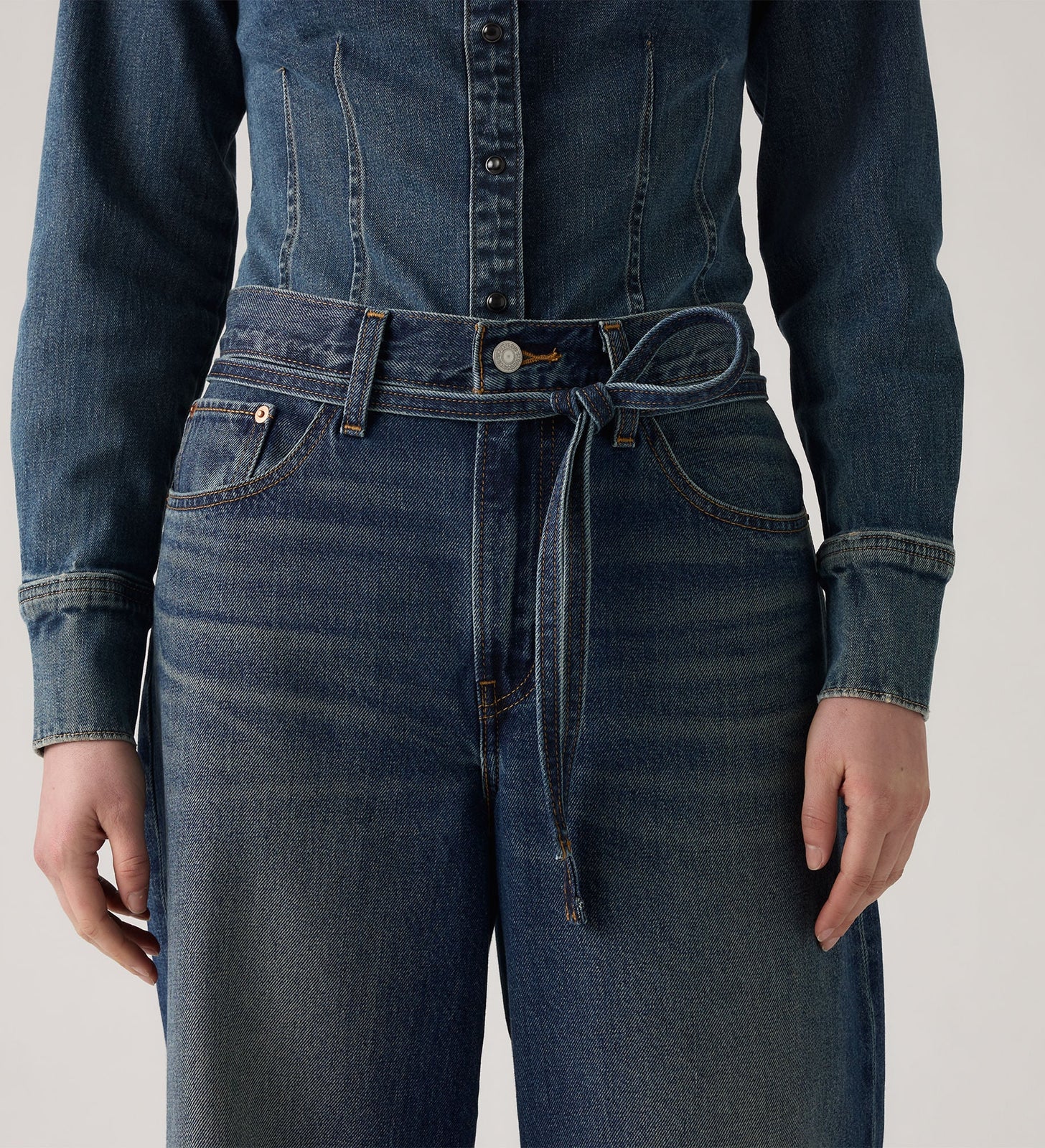 Main 5 - Levi's® Women's XL Straight Jeans - A87010030