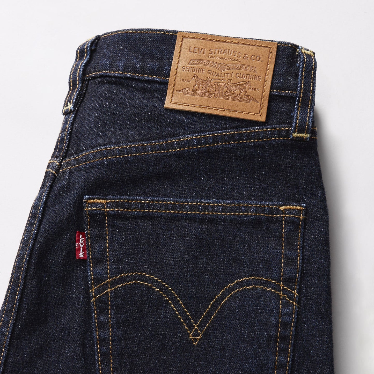 Levi's® Women's Ribcage Full-Length Jeans